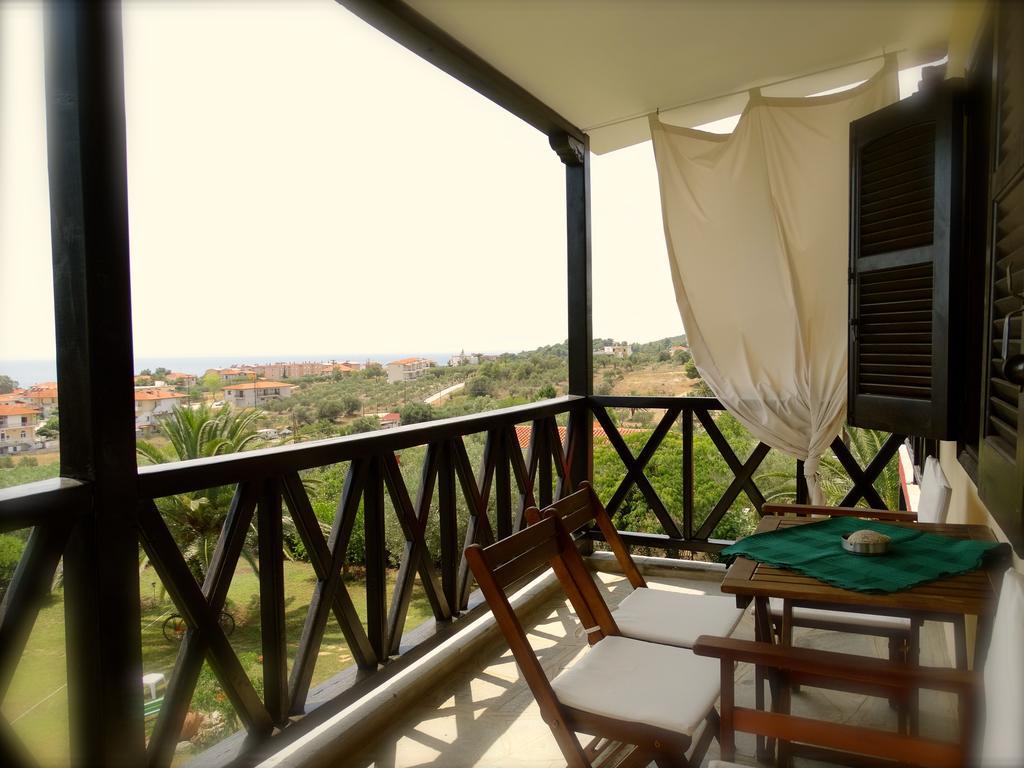Apartments Karpetis A Green Paradise ซากูเดีย ภายนอก รูปภาพ