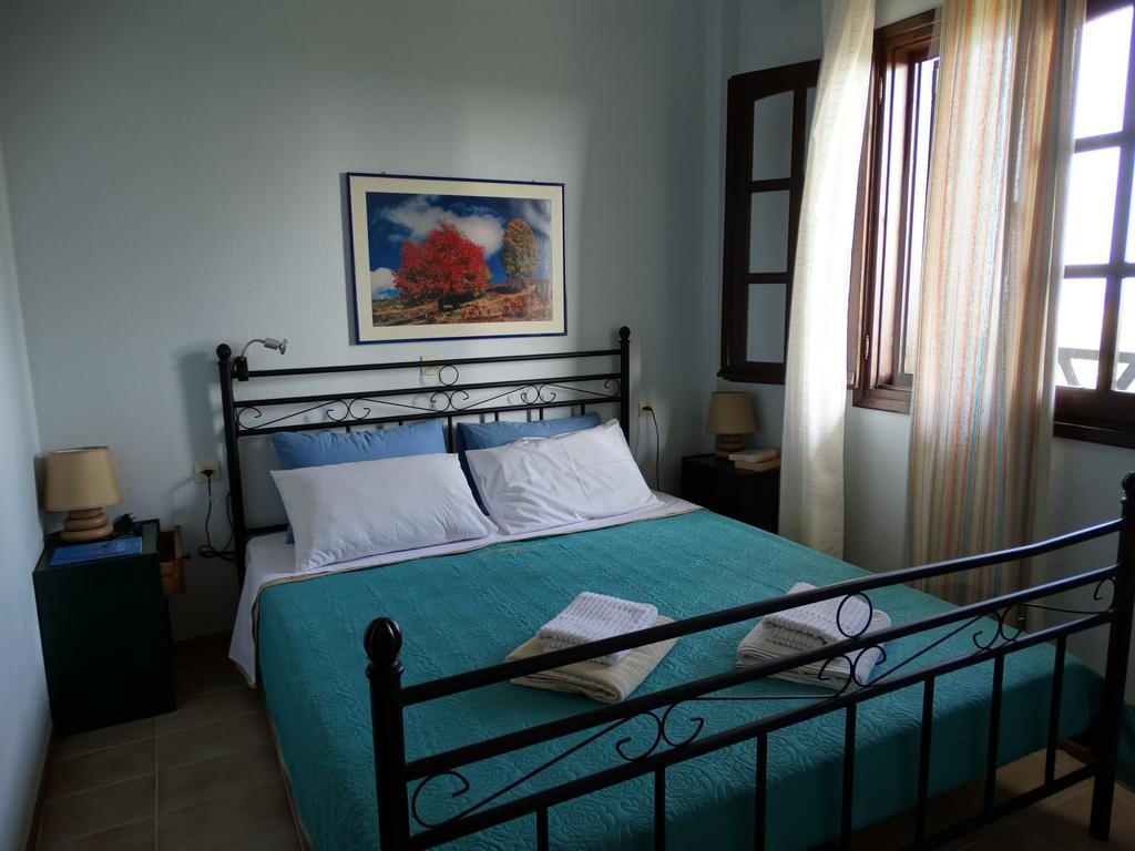 Apartments Karpetis A Green Paradise ซากูเดีย ภายนอก รูปภาพ